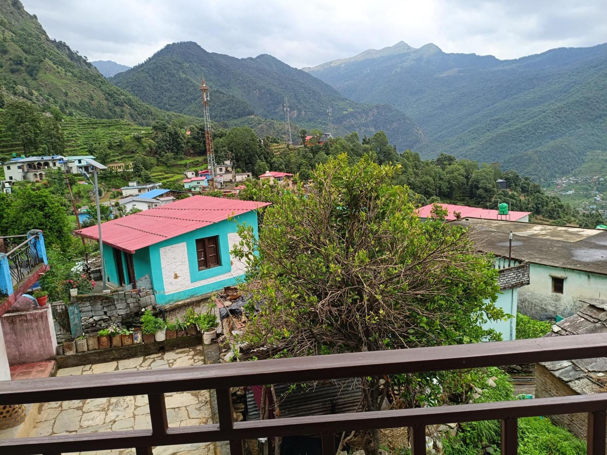 Mayur Homestay Ukhimath Exteriér fotografie