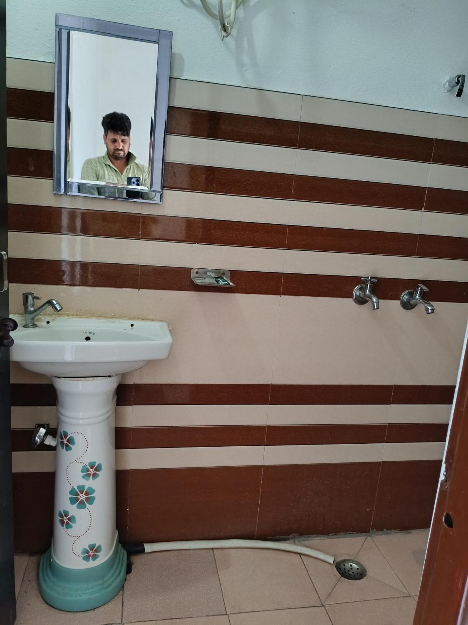 Mayur Homestay Ukhimath Exteriér fotografie
